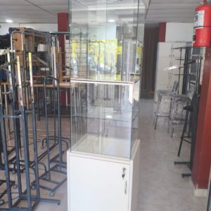 Vitrina de Pie con Led